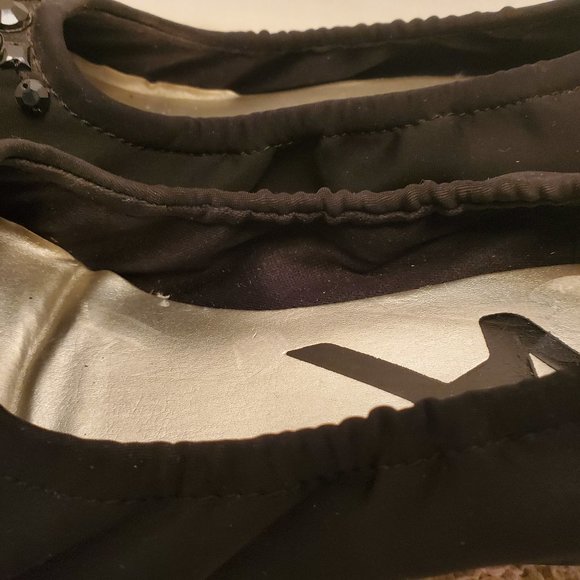 ANNE KLEIN RELAXED WEDGE FOLDABLE FLATS BLACK - Picture 6 of 9